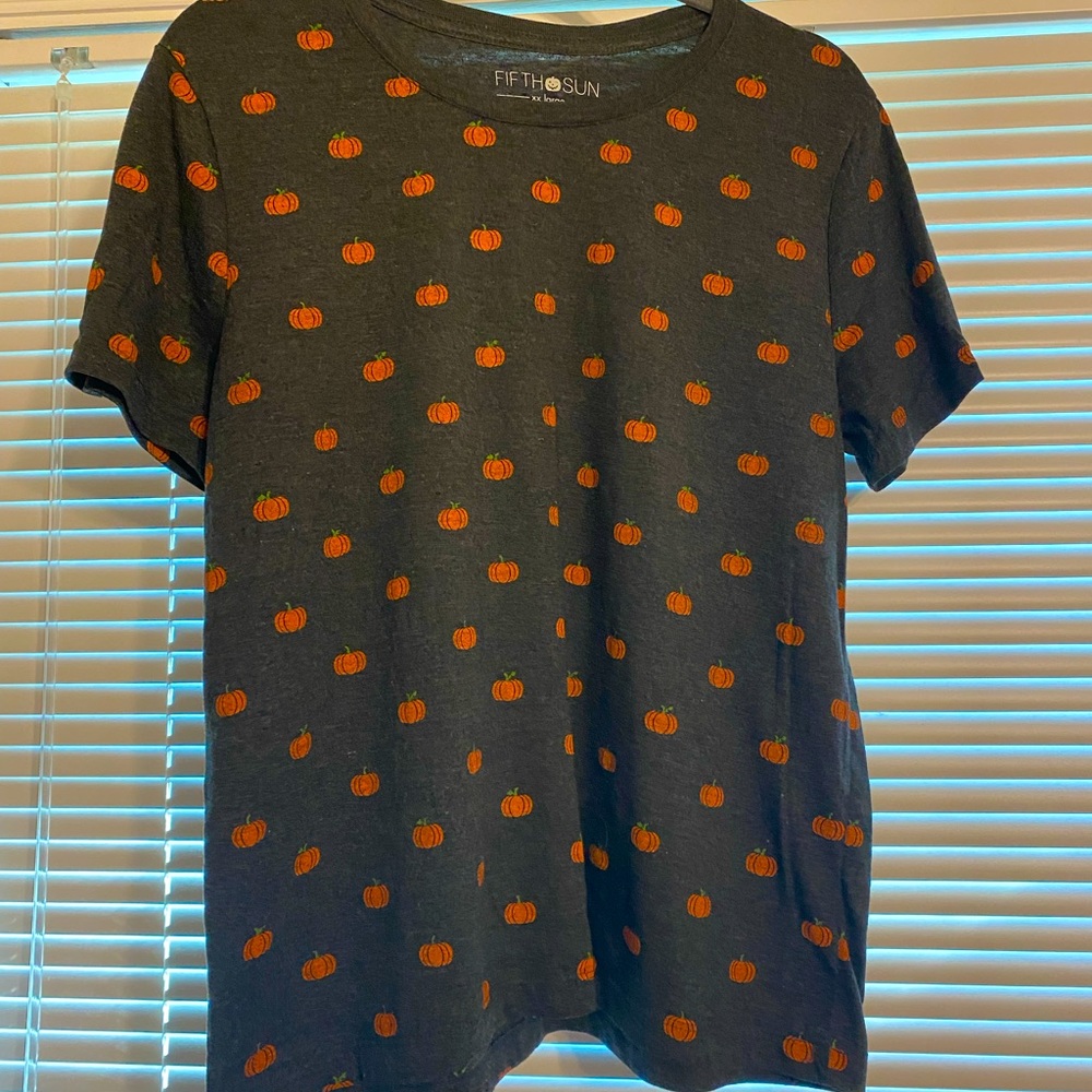 Women’s Target Pumpkin T-Shirt